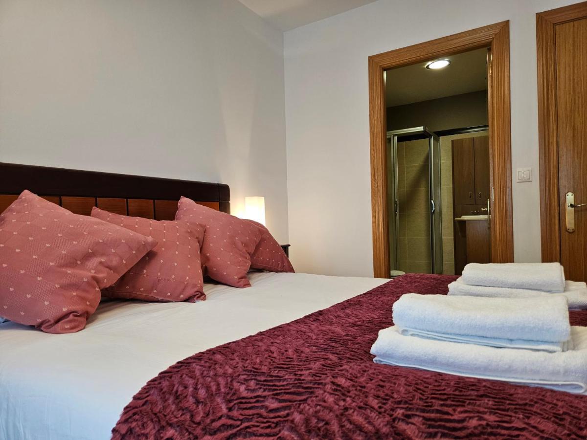 13B01 Apartamento Con Terraza Y Garaje Ribadesella Ngoại thất bức ảnh