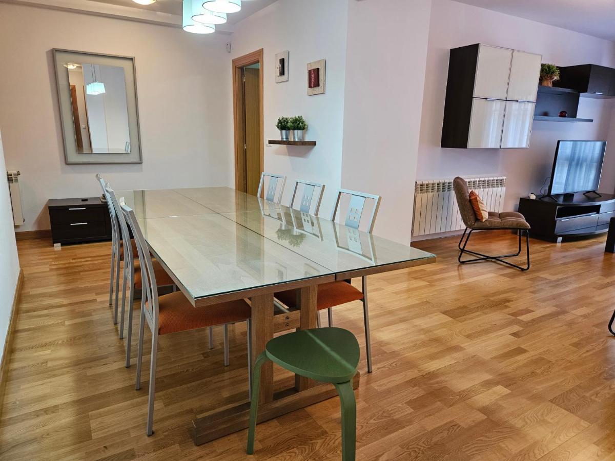 13B01 Apartamento Con Terraza Y Garaje Ribadesella Ngoại thất bức ảnh