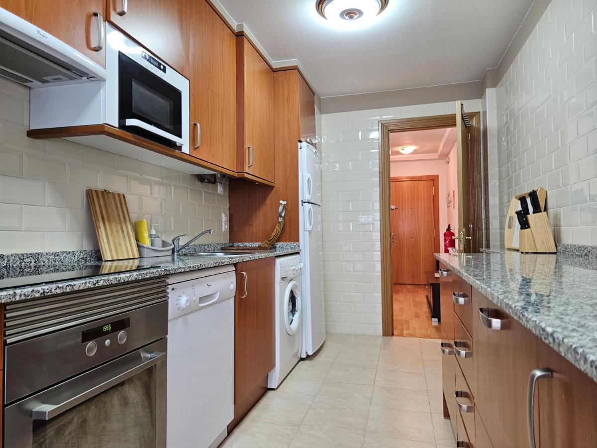 13B01 Apartamento Con Terraza Y Garaje Ribadesella Ngoại thất bức ảnh