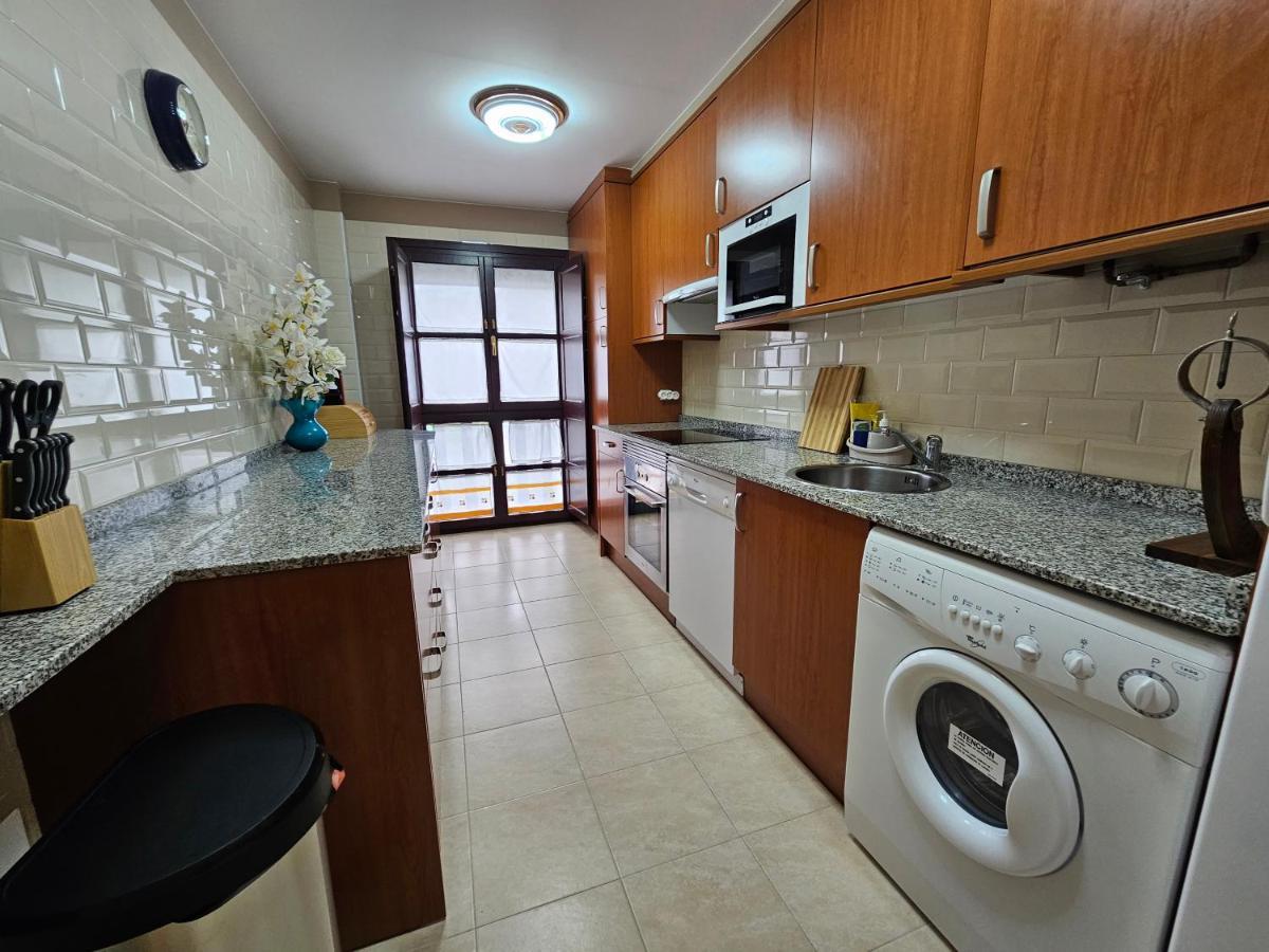 13B01 Apartamento Con Terraza Y Garaje Ribadesella Ngoại thất bức ảnh